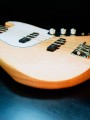 Newen Jazz Bass Natural Wood gitara basowa 5.jpg