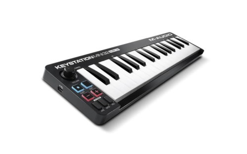 M-AUDIO Keystation Mini 32 III 1.jpg