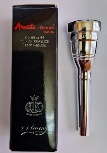 Amati ustnik do trąbki.jpg